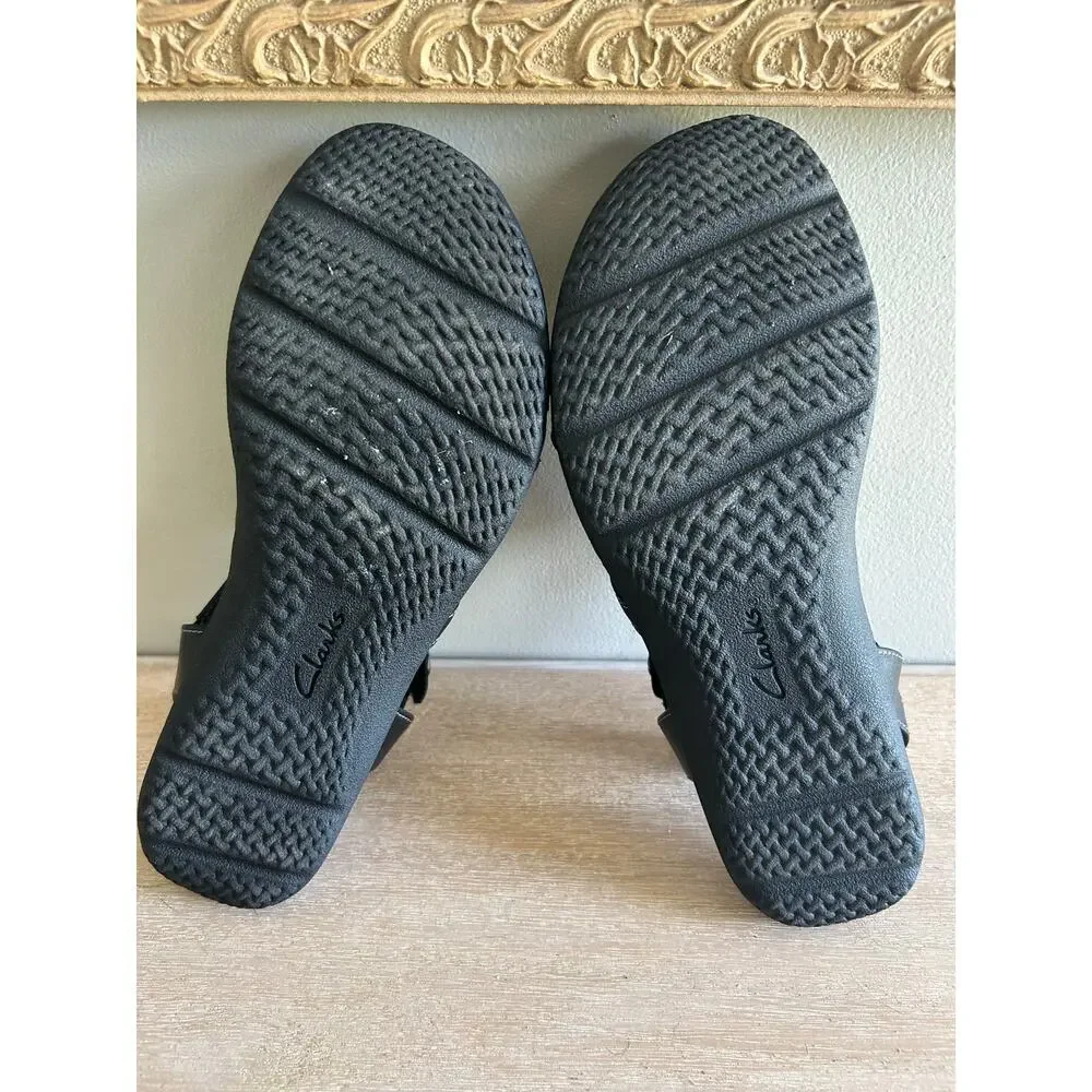 Clarks Elizabelle sea Women’s Size 9 – Fisherman-Mary Jane Hybrid Sandals - Picture 4 of 7